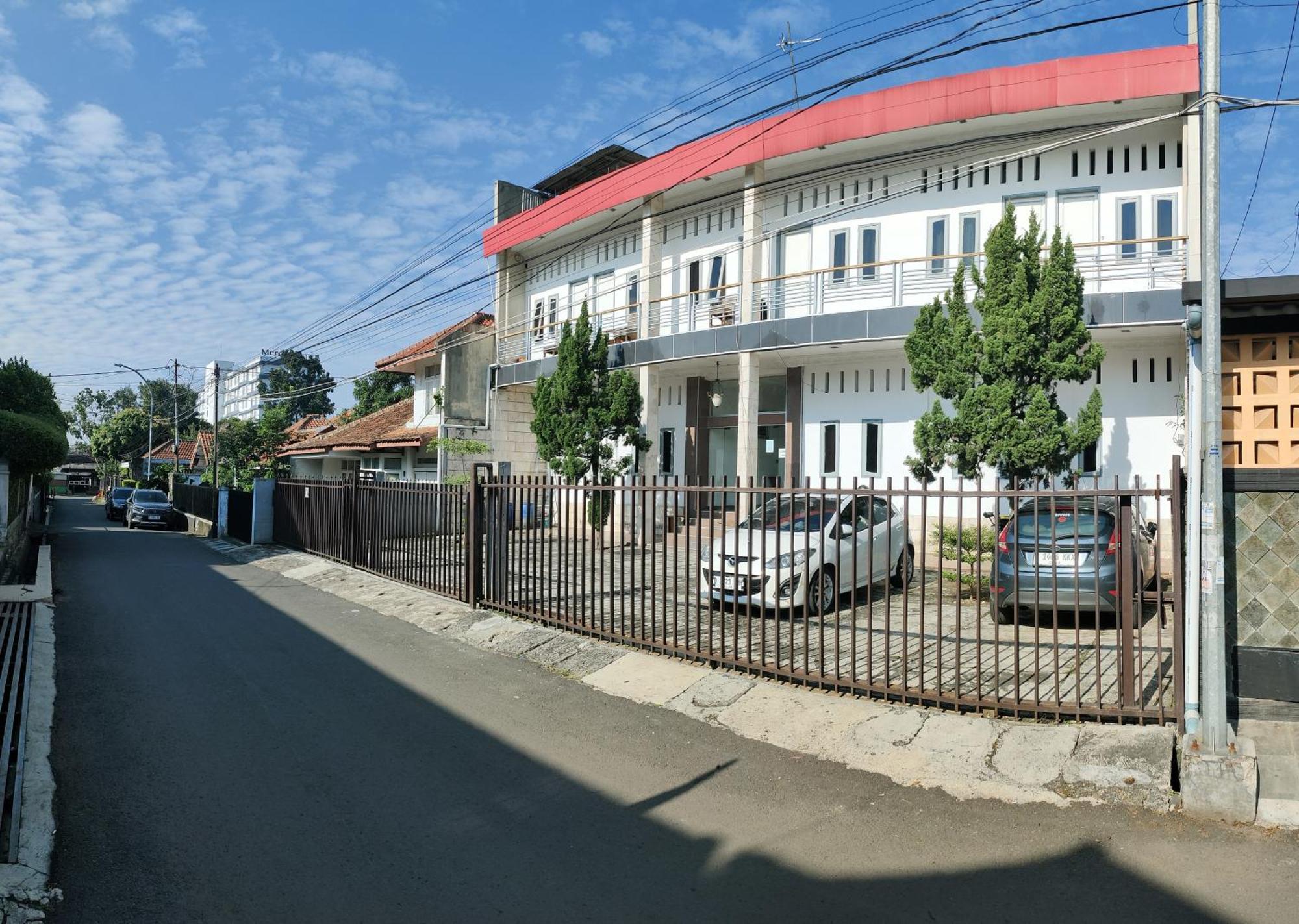 Hotel Residence 5 Syariah Бандунг Екстериор снимка